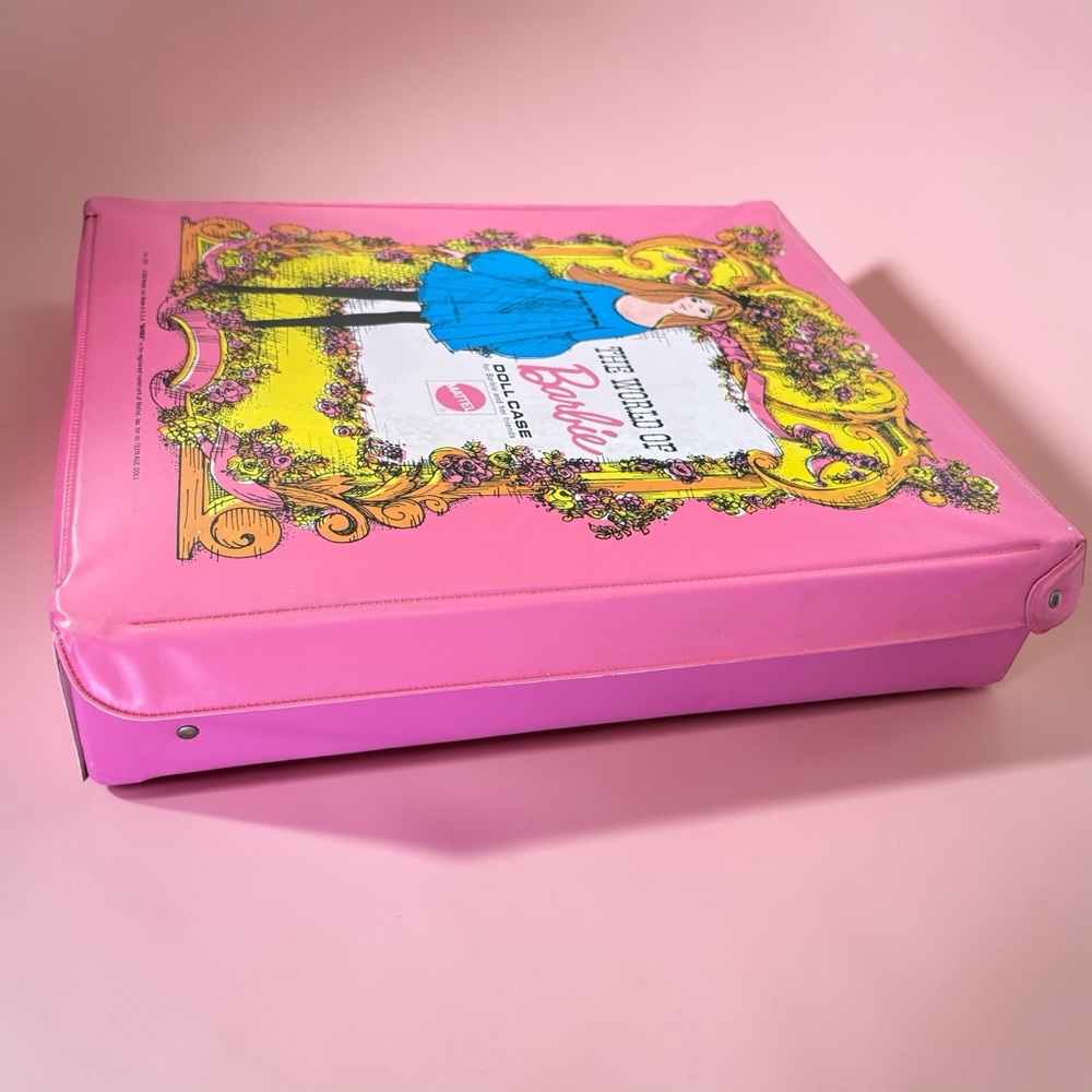 Barbie The World Of Barbie Doll Pink Travel Carrying Case Vintage 1968 - Picture 3 of 13